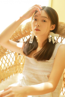 XXXX乱女少妇精品潘甜甜
