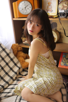 yellow live